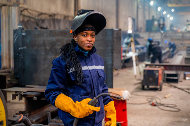 Best Artistic and Custom Metal Fabrication in Nashvle, IL